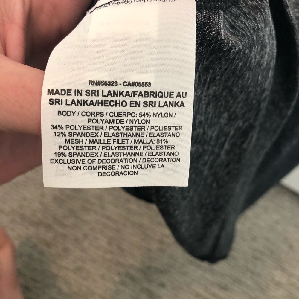 Nike Pro tank top - size large - Picture 4 of 5